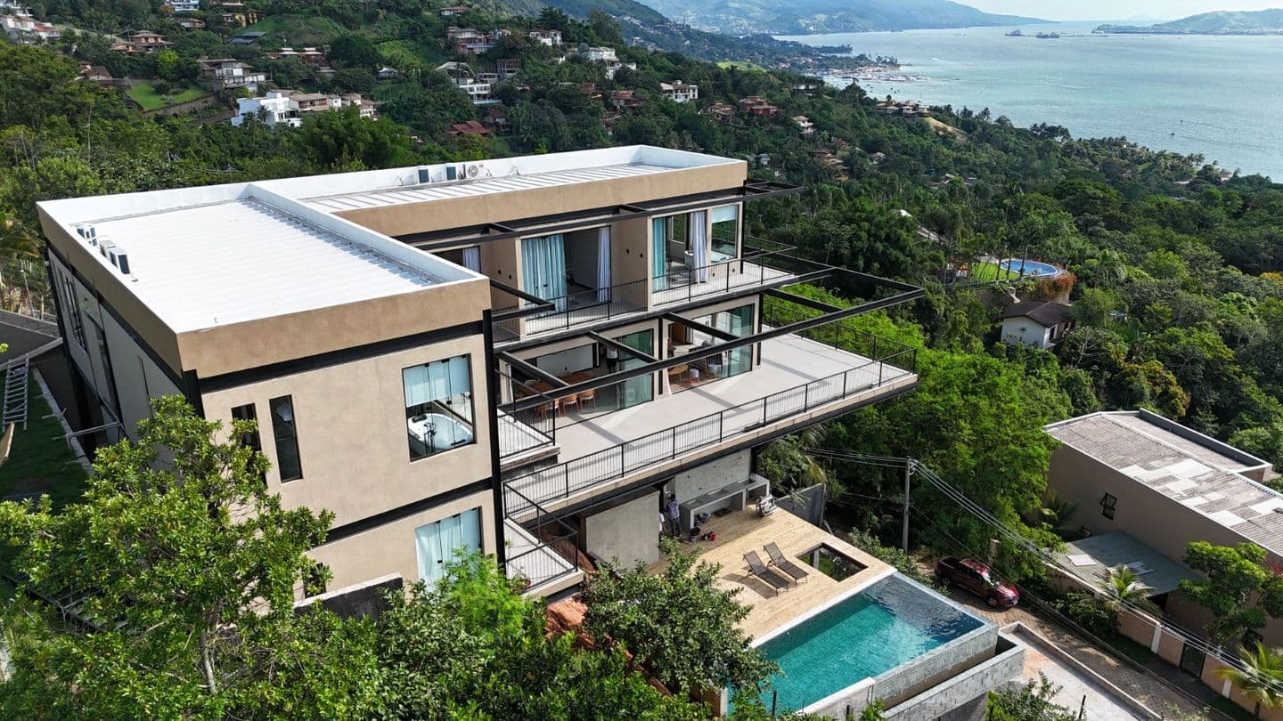 Casa Guesthouse – Luxury, Sea Views, and 5 Suites in Ilhabela, San Paulo, Brazil