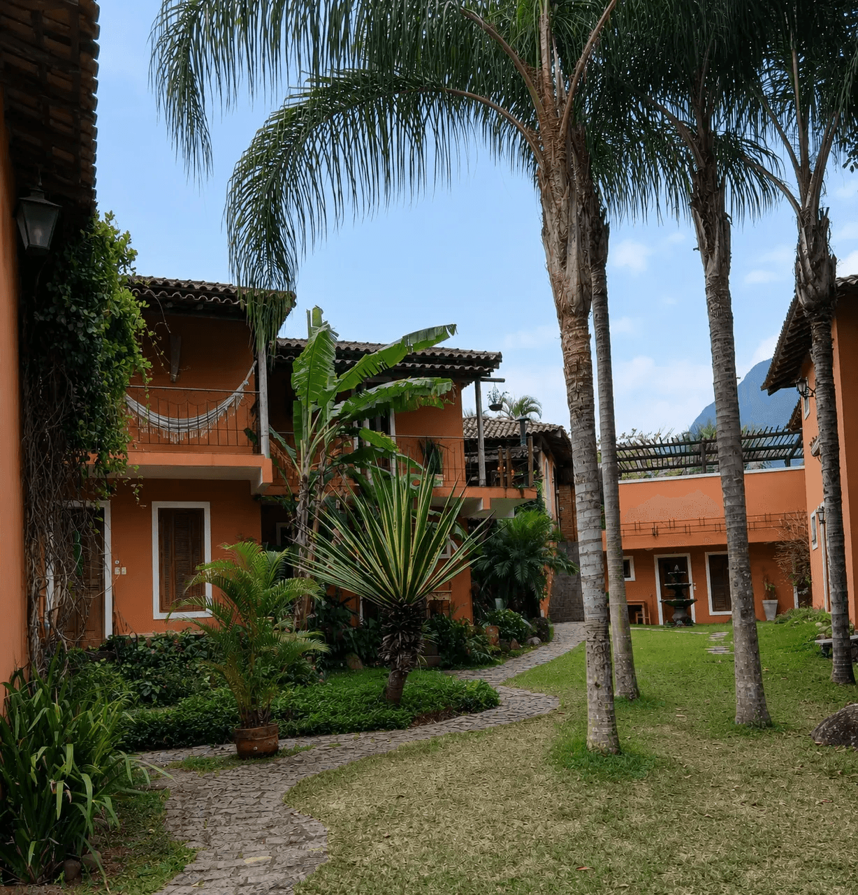 HOTEL/POUSADA DE ALTO PADRÃO À VENDA EM ILHABELA – COCAIA/PEREQUÊ
